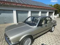 Gebraucht BMW 316 90 PS (66 kW) 1984 Gold Limousine