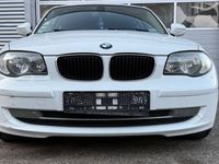 Gebraucht BMW 118 Advantage 143 PS (105 kW) 2010 Weiß Kleinwagen