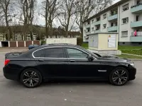 Second-hand BMW 730 245 CP (180 kW) 2008 Negru Berlinǎ