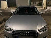 Gebraucht Audi A4 190 PS (139 kW) 2017 Grau Kombi