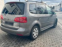 Gebraucht VW Touran 140 PS (102 kW) 2010 Grau Van / Kleinbus