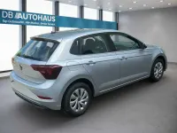 Gebraucht VW Polo Life 95 PS (69 kW) 2023 Silber Kleinwagen