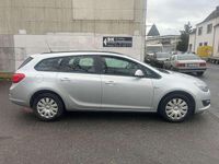 Gebraucht Opel Astra 110 PS (80 kW) 2015 Silber Kombi