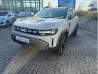 Gebraucht Dacia Duster 131 PS (96 kW) 2025 Beige (sandstone) SUV