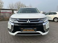Gebraucht Mitsubishi Outlander P-HEV 121 PS (88 kW) 2017 Weiß SUV
