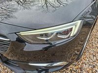 Gebraucht Opel Insignia 170 PS (125 kW) 2017 Schwarz Kombi