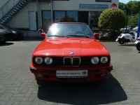 Gebraucht BMW 318 Cabriolet 113 PS (83 kW) 1993 Rot Cabrio