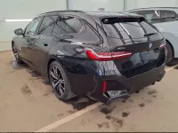 Gebraucht BMW 540 M Sport 303 PS (222 kW) 2025 Black sapphire Kombi