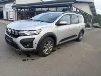 Gebraucht Dacia Jogger Expression 101 PS (74 kW) 2022 Silber Van / Kleinbus