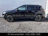 Gebraucht Jeep Compass Limited 140 PS (102 kW) 2019 Schwarz SUV