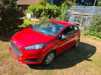 Gebraucht Ford Fiesta 60 PS (44 kW) 2016 Rot Kleinwagen