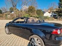 Gebraucht VW Eos 122 PS (89 kW) 2008 Schwarz Cabrio