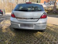 Gebraucht Opel Astra 90 PS (66 kW) 2009 Andere farben Kleinwagen