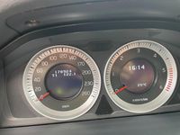 Gebraucht Volvo V60 Kinetic 163 PS (119 kW) 2011 Weiß Kombi