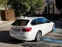 Gebraucht BMW 320 190 PS (139 kW) 2019 Weiß Limousine