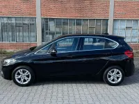 Gebraucht BMW 214 Active Tourer Basis 95 PS (69 kW) 2015 Schwarz Van / Kleinbus