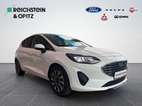 Gebraucht Ford Fiesta Titanium 125 PS (91 kW) 2022 Frost weiß Kleinwagen