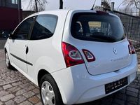 Gebraucht Renault Twingo Expression 75 PS (55 kW) 2014 Weiß Kleinwagen