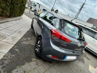 Gebraucht Hyundai i20 84 PS (61 kW) 2017 Grau Limousine