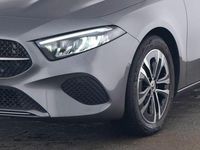 Gebraucht Mercedes A200 Progressive 163 PS (119 kW) 2025 Mountaingrau  met. (metallic) Kleinwagen