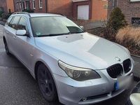 Gebraucht BMW 525 163 PS (119 kW) 2004 Silber Kombi
