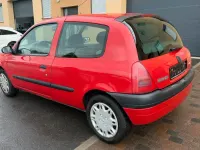Gebraucht Renault Clio II Campus 69 PS (50 kW) 1999 Rot Kleinwagen