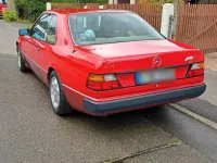 Gebraucht Mercedes 230 132 PS (97 kW) 1988 Rot Coupé