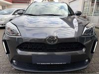 Neu Toyota Yaris Hybrid Style 131 PS (96 kW) 2025 SUV