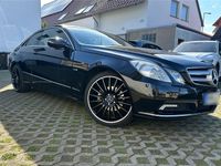 Usata Mercedes E250 204 CV (150 kW) 2010 Nero Coupé