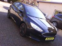 Używany Ford Focus Trend 101 KM (74 kW) 2016 Czarny Hatchback