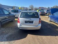 Gebraucht Toyota Corolla 90 PS (66 kW) 2002 Silber Kombi