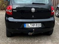 Second-hand VW Fox 55 CP (40 kW) 2000 Negru Hatchback