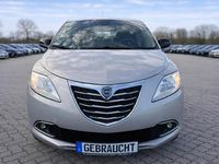 Gebraucht Lancia Ypsilon 86 PS (63 kW) 2011 Gelb Kleinwagen