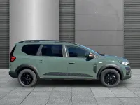 Neu Dacia Jogger Extreme 141 PS (103 kW) 2025 Safarigrüngrau Van / Kleinbus