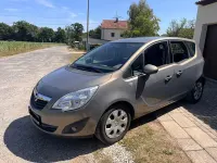 Gebraucht Opel Meriva 140 PS (102 kW) 2012 Gold Van / Kleinbus