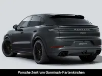 Gebraucht Porsche Cayenne E-Hybrid Coupe 470 PS (345 kW) 2025 Chromitschwarzmetallic SUV