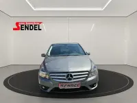 Gebraucht Mercedes B180 122 PS (89 kW) 2012 Grau Kleinwagen
