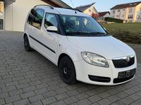 Gebraucht Skoda Roomster 69 PS (50 kW) 2009 Weiß Van / Kleinbus