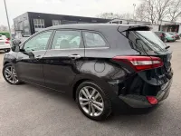 Gebraucht Hyundai i30 Premium 136 PS (100 kW) 2016 Schwarz Kombi