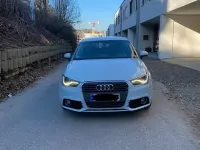 Gebraucht Audi A1 Ambiente 122 PS (89 kW) 2013 Blau Kleinwagen