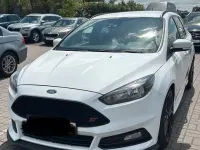 Gebraucht Ford Focus ST-Line 185 PS (136 kW) 2016 Weiß Kombi