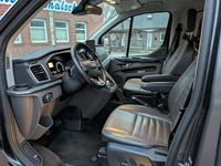 Gebraucht Ford Tourneo Titanium 179 PS (131 kW) 2018 Grau Van / Kleinbus