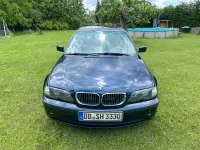 Gebraucht BMW 325 191 PS (140 kW) 2002 Blau Kombi