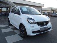 Używany Smart ForFour Electric Drive 60 kW (82 KM) 2019 Biały Sedan/Limuzyna