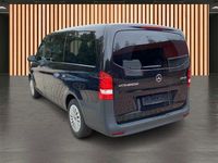 Gebraucht Mercedes Vito 163 PS (119 kW) 2024 Schwarz schwarz (metallic) Van