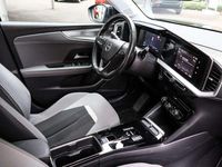 Gebraucht Opel Mokka-e Elegance 100 kW (136 PS) 2022 Diamant schwarz (metallic) SUV