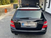 Gebraucht Mercedes C180 Avantgarde 156 PS (114 kW) 2010 Andere farben Kombi