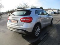 Gebraucht Mercedes GLA220 170 PS (125 kW) 2015 Silber SUV