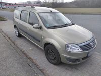 Gebraucht Dacia Logan MCV Lauréate 86 PS (63 kW) 2009 Beige Kombi