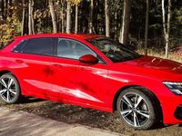 Gebraucht Audi A3 S-Line 150 PS (110 kW) 2022 Rot Limousine